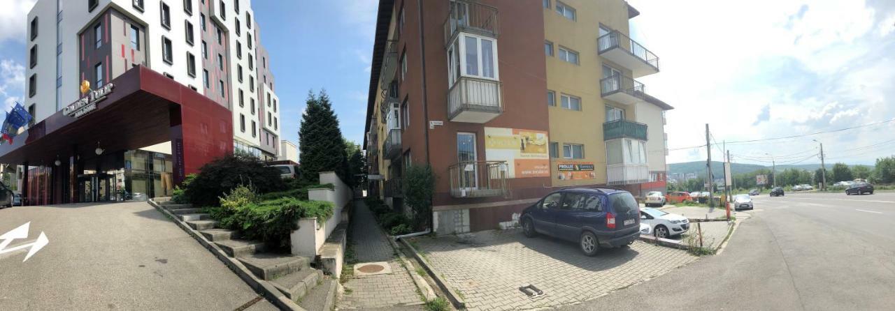Appartement Frunzisului 110 à Cluj-Napoca Extérieur photo